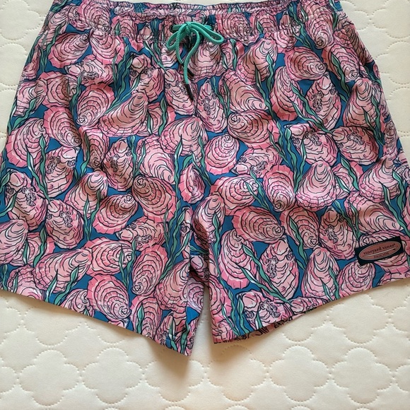 Vineyard Vines Other - Vineyard Vine Swim Shorts - Medium